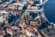 Schneebedeckte Altstadt von Dresden im Bundesland Sachsen