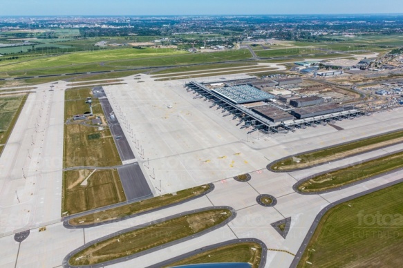Flughafen Berlin Brandenburg „Willy Brandt“ in der Hauptstadt Berlin