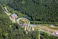Rennschlitten- und Bobbahn zwischen Altenbahn und WaldbÃ¤renburg im Bundesland Sachsen