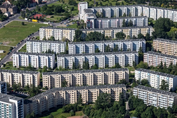 Plattenbauten in Gorbitz in Dresden im Bundesland Sachsen
