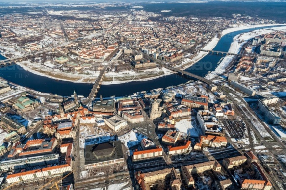 Verschneite Altstadt von Dresden im Bundesland Sachsen