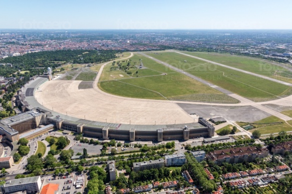 Ehemaliger Flughafen Berlin-Tempelhof in der Hauptstadt Berlin