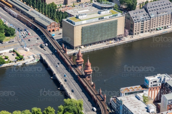 Oberbaumbrücke in der Hauptstadt Berlin
