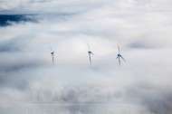 Windpark in den Wolken