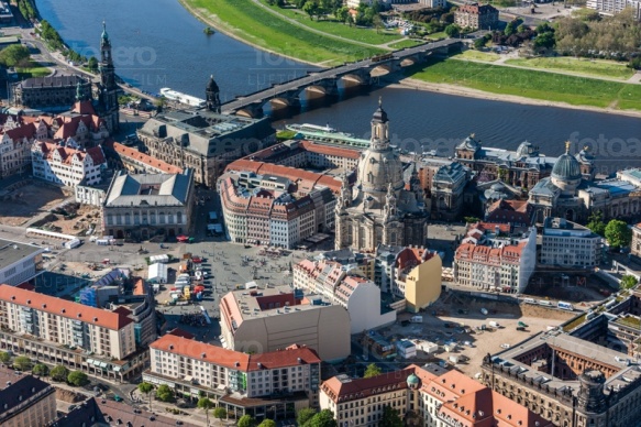 Die Augustusbrücke in Dresden bei Sachsen.