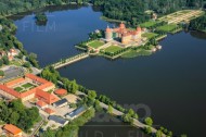 Blick auf das Schloss Moritzburg im Bundesland Sachsen