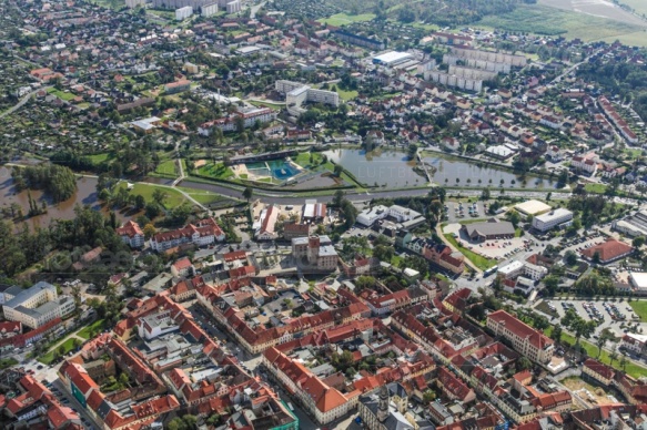 Überschwemmung im Naturerlebnisbad in Großenhain im Bundesland Sachsen